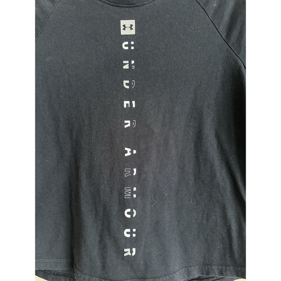UNDER ARMOUR Girls Black‎ T-shirt W/Gather In back; Size Youth Small - Picture 2 of 4